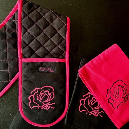 Double oven gloves choice - gloves,,